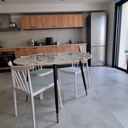 Appartement 1 Chambre Et Parking Prive Ceyrat Exterior foto